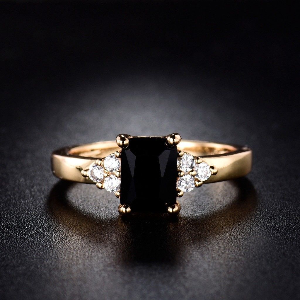 Plated Gold Simulated Zircon Female Wedding Rings