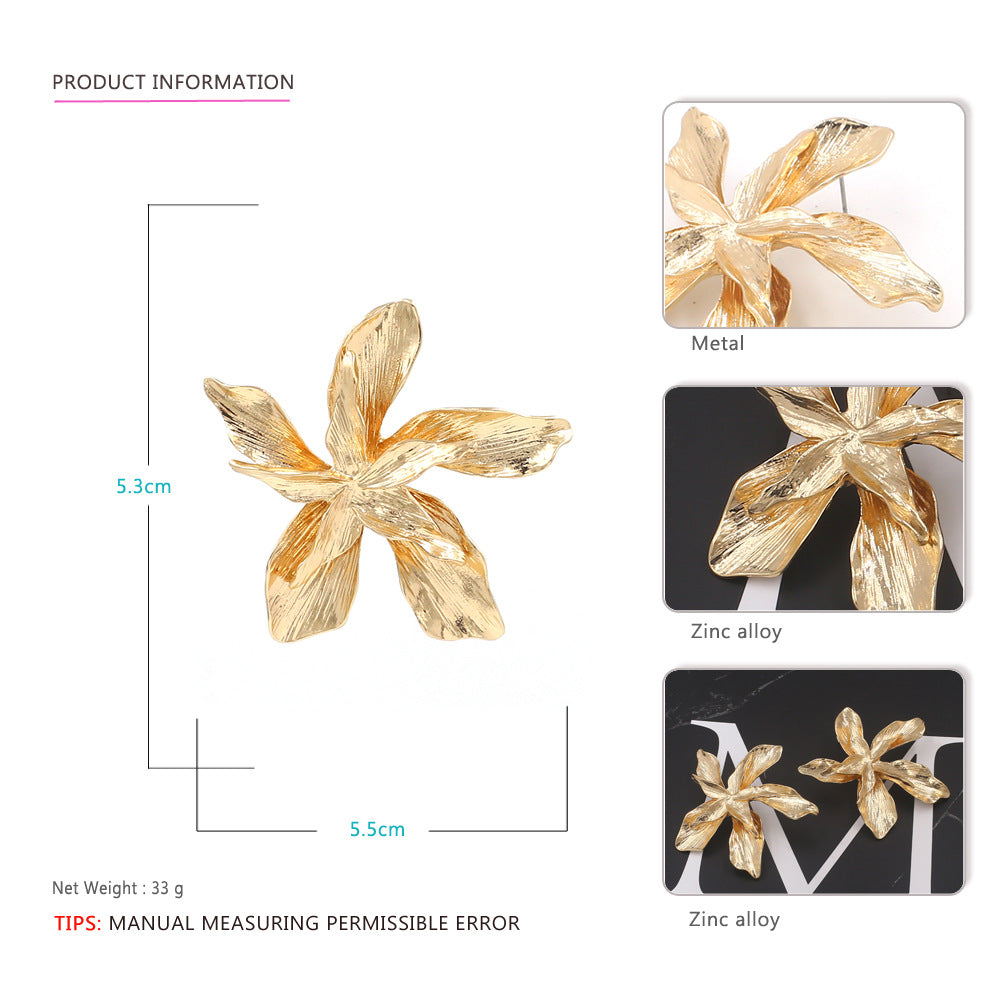 Women's Affordable Luxury Style Three-dimensional Metal Flower Exaggerated Earrings