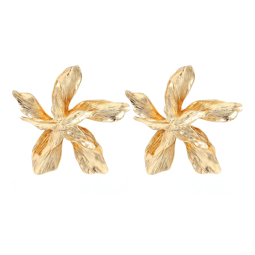 Women's Affordable Luxury Style Three-dimensional Metal Flower Exaggerated Earrings