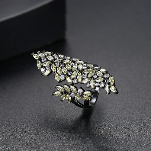 Open Copper Inlaid Zircon Fashion Banquet Rings