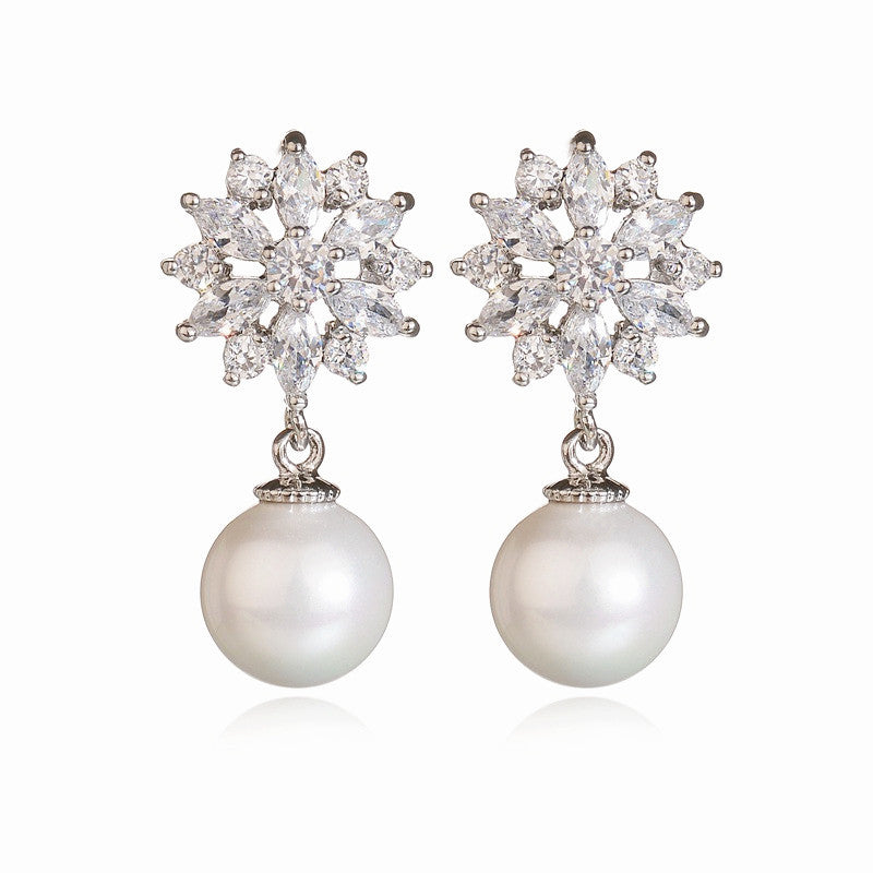 Women's Zircon Ear Clip Pearl Fashion Korean Earrings
