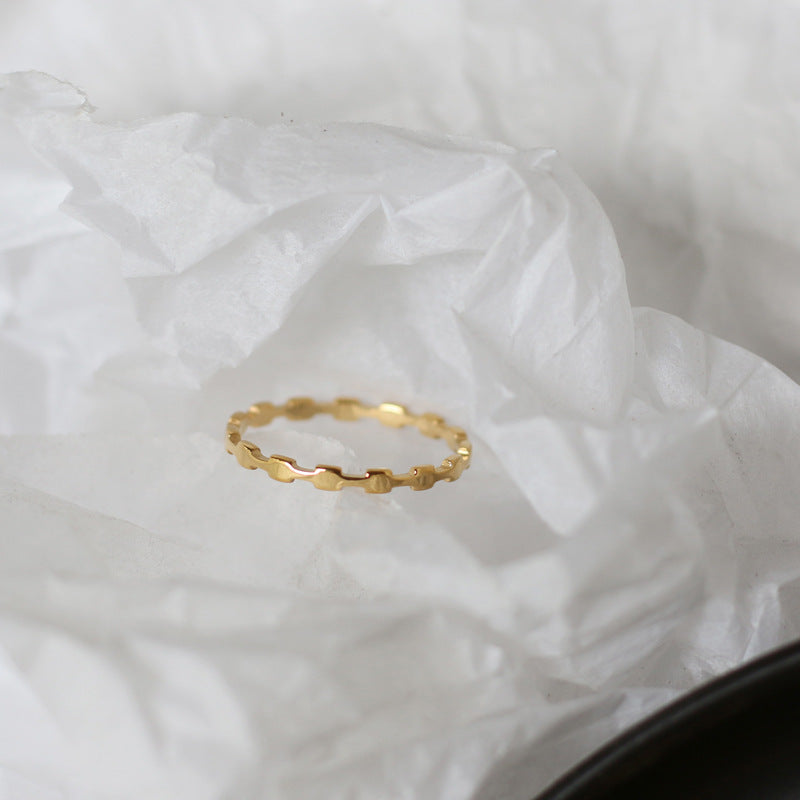 Damenmode-Kette, hohl, quadratisch, dünne Ringe