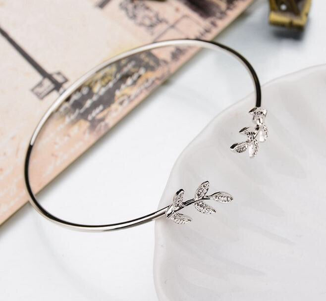 Charming Durable Attractive Leaf Open Fashion Bracelets