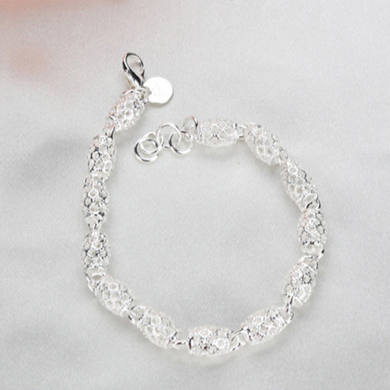 Rain Fashion Creative Oval Hollow Carved Bracelets