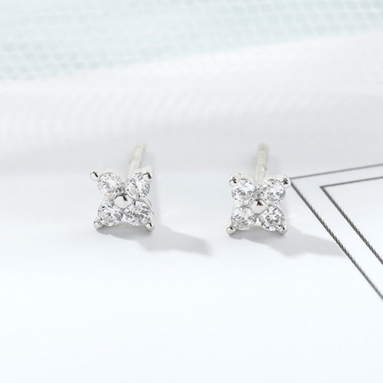 Sterling Sier Four Leaf Clover Ear Zircon Flower Rings