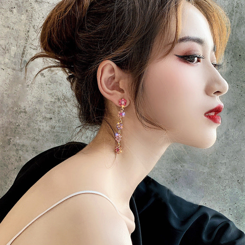 Women's Needle Color Rhinestone Flower For Temperamental Earrings