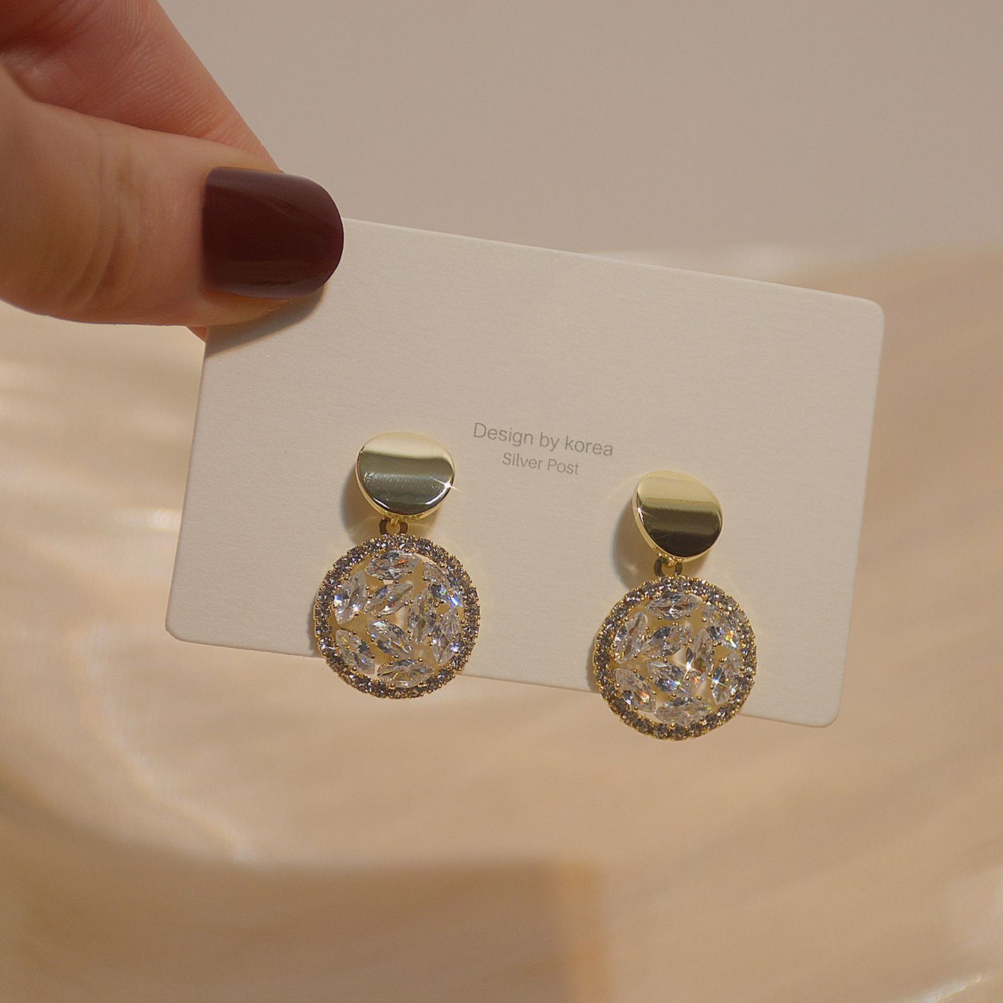 Rhinestone Micro Inlaid Zircon Design Light Earrings