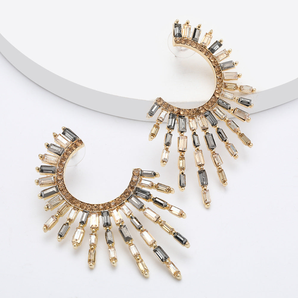 Alloy Diamond Rhinestone Full Female Graceful Earrings
