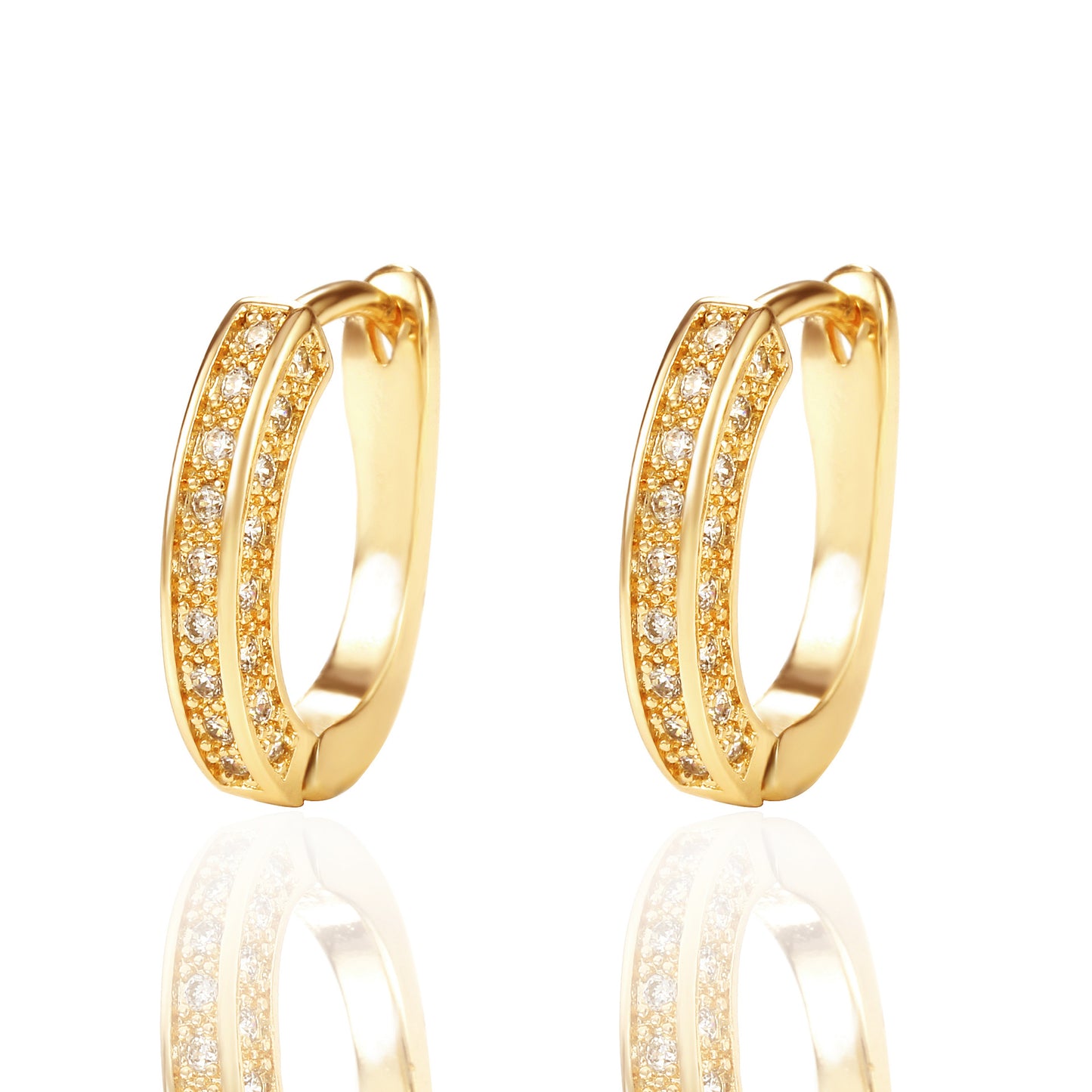 Boucles d'oreilles en strass scintillantes avec clip d'oreille en zircon