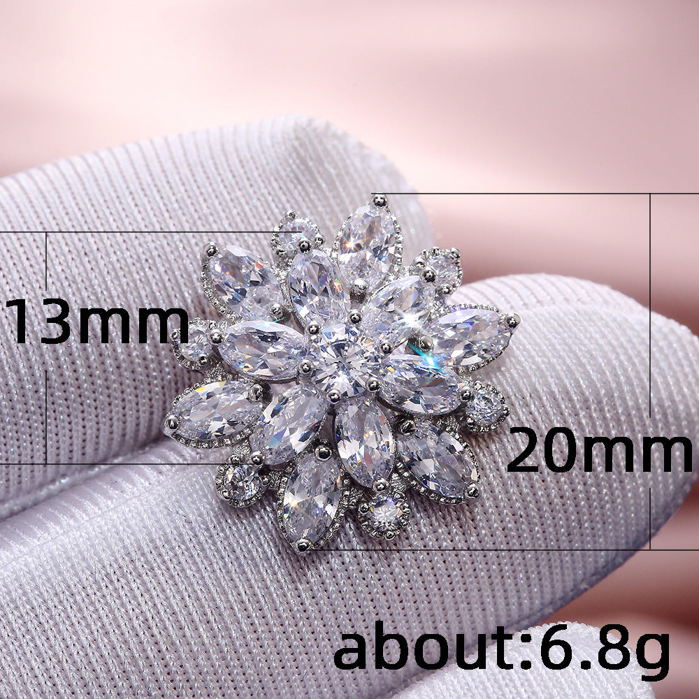 Women's Shi Luxury Sunflower Zircon Fashion Copper Earrings