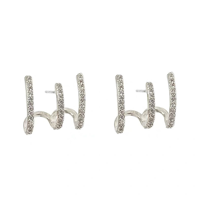 Petites boucles d'oreilles froides simples pour femmes, de haute qualité, délicates, tendance, à la mode