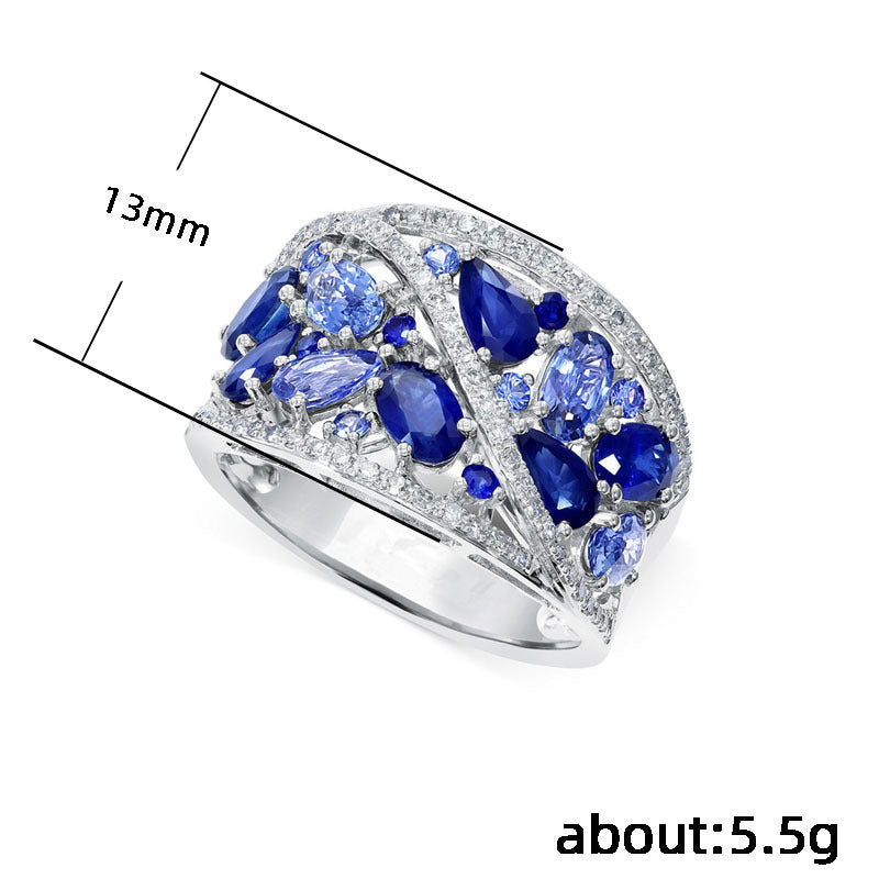 Luxuriöse hohle Tanz-Party-Ringe mit blauem Zirkon für Damen