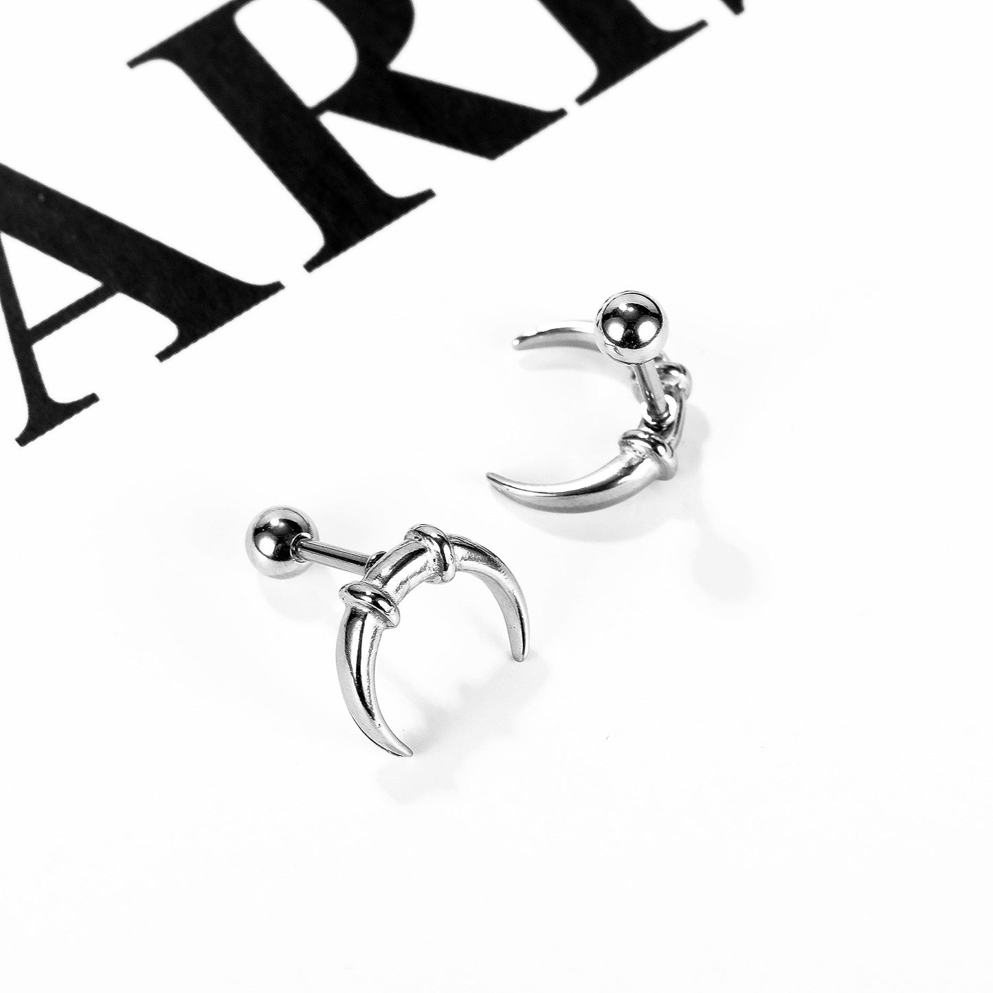Men's Korean Style Creative Moon Horn Titanium Earrings