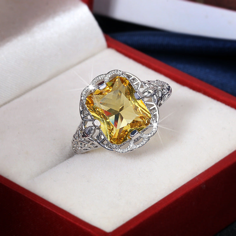 Citrine Hollow Carved Ornament Exaggerated Hand Rings