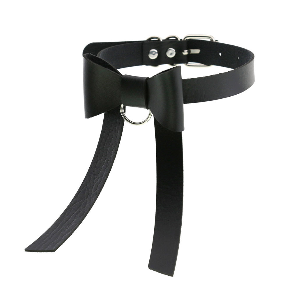 Colliers de personnalité gothiques en cuir avec nœud papillon long