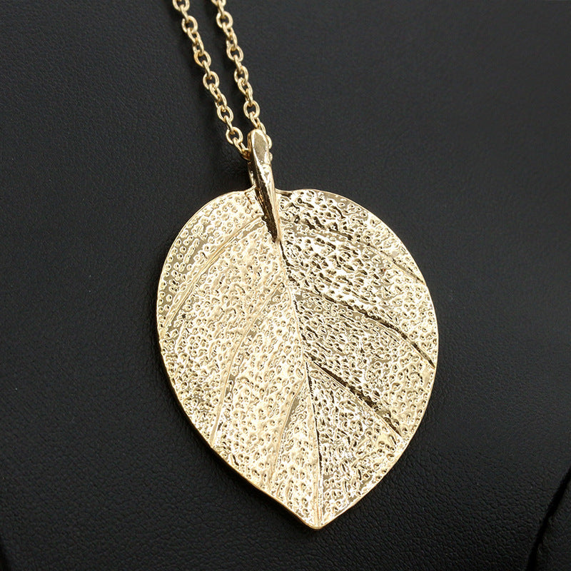 Women's Leaves Noble Vintage Sweater Chain Long Necklaces