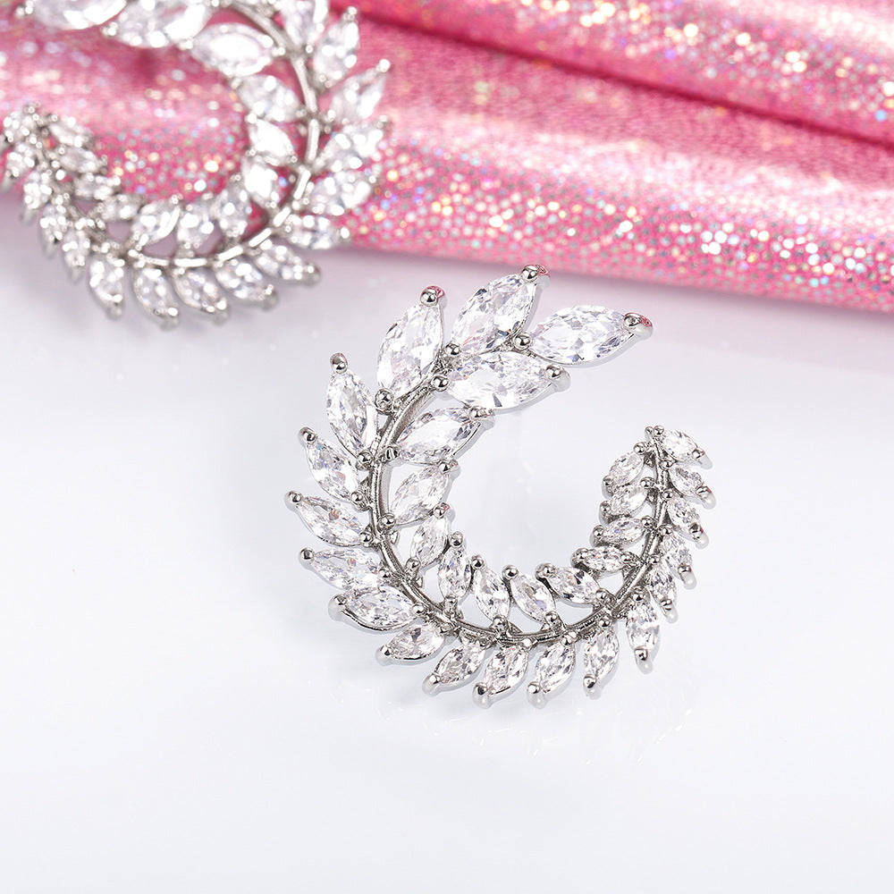 Zircon Fashionable Elegant Street Racket Leaf Earrings