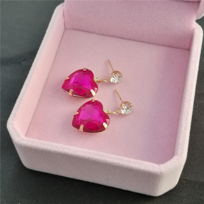 Women's Heart Simple Graceful And Petite Zircon Earrings