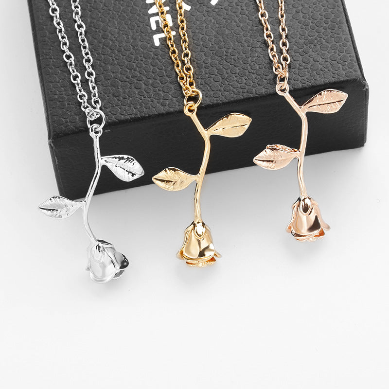 Hollow Rose Pendant Fashion Dignified Flowers Necklaces