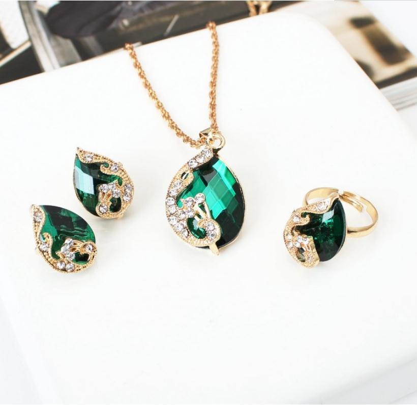 Paon exquis cristal bijoux coréens colliers trois pièces