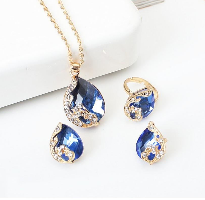 Paon exquis cristal bijoux coréens colliers trois pièces