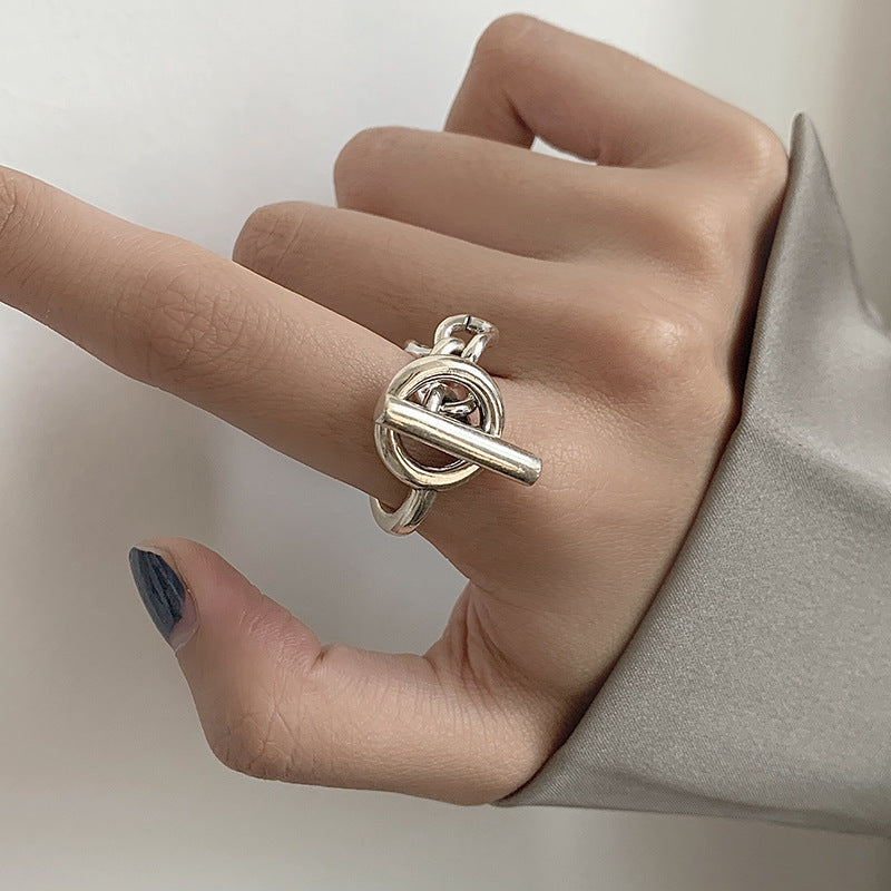 Twist gestrickte Schnalle weibliche trendige kalte Ringe