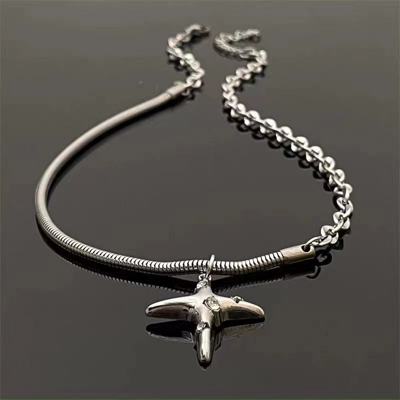 Male And Female Personality Light Luxury Diamond Inlaid Clavicle Necklaces