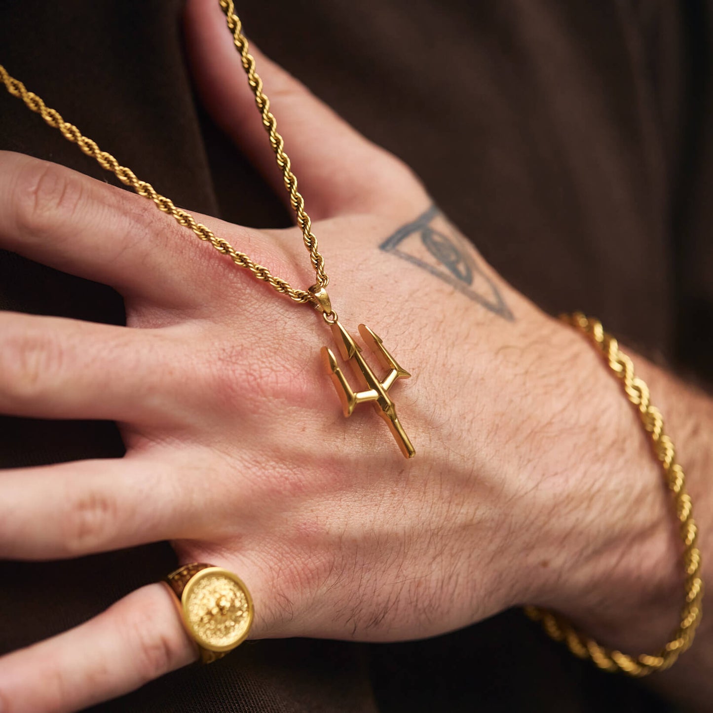 Colliers minimalistes avec pendentif Trident Sea King pour hommes