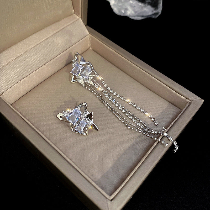 Women's Style Elegant Dark High-grade Geometric Sier Needle Hot Earrings
