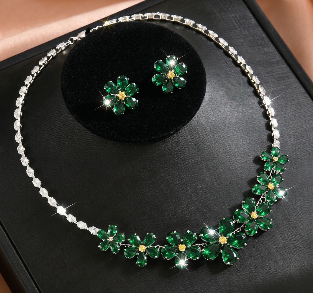 Ear Two-piece Light Luxury Temperament Clavicle Chain Female Jewelry Set