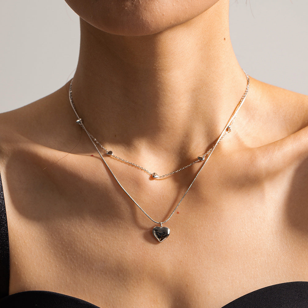 Colliers minoritaires de luxe légers en plaqué or Love