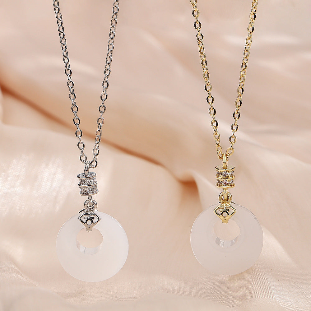 Vintage White Chalcedony Pendant National Fashion Ethnic Style Necklaces