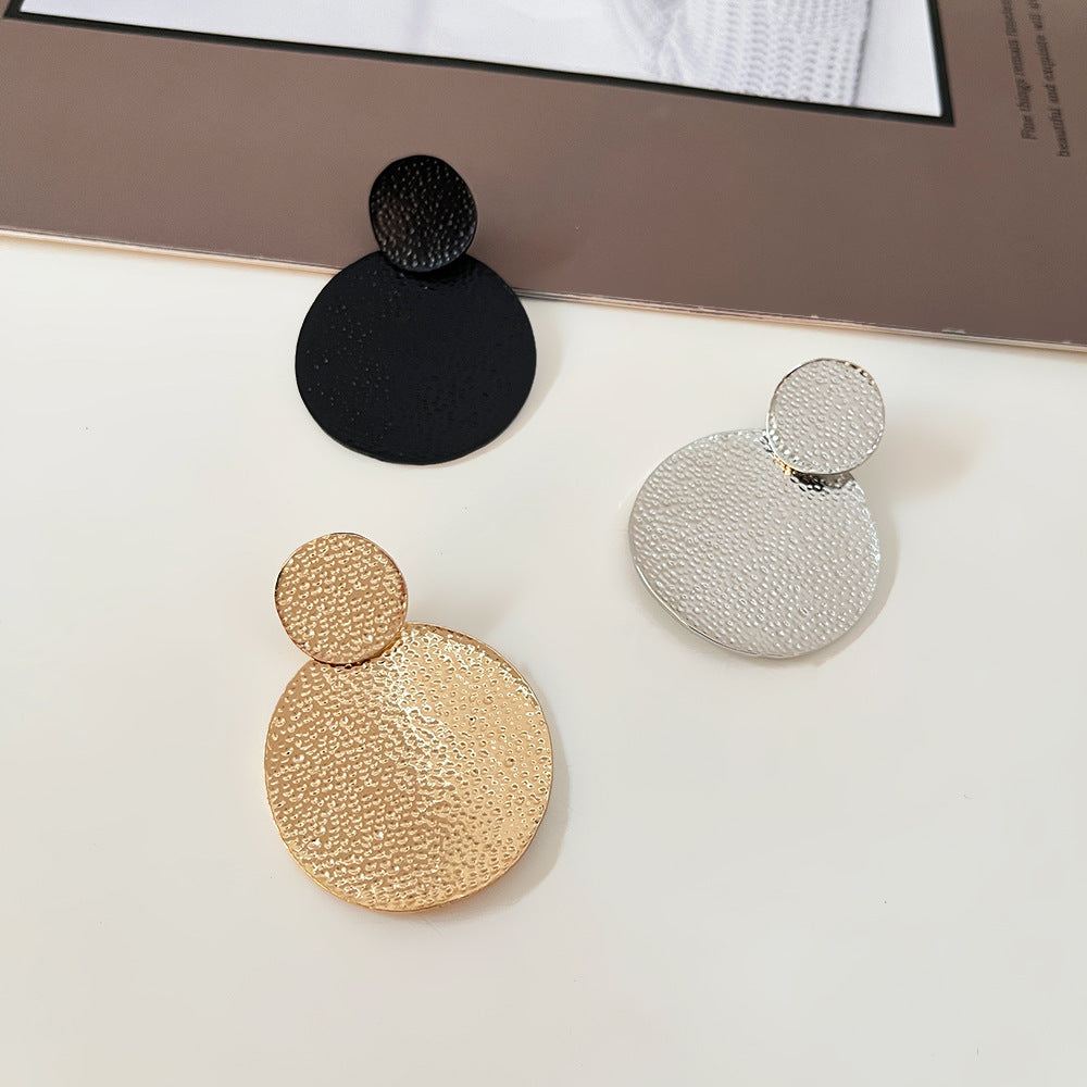 Mode rétro exagérée pour femmes et boucles d'oreilles élégantes personnalisées