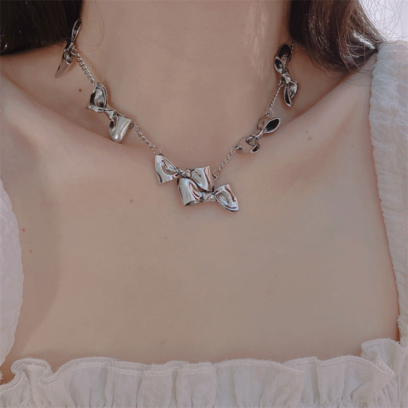 Collier avec nœud pour femme, personnalité de Niche, chaîne de clavicule douce