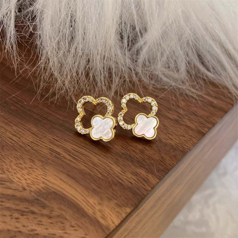 Four-leaf Flower Exquisite Niche Hollow Micro Rings