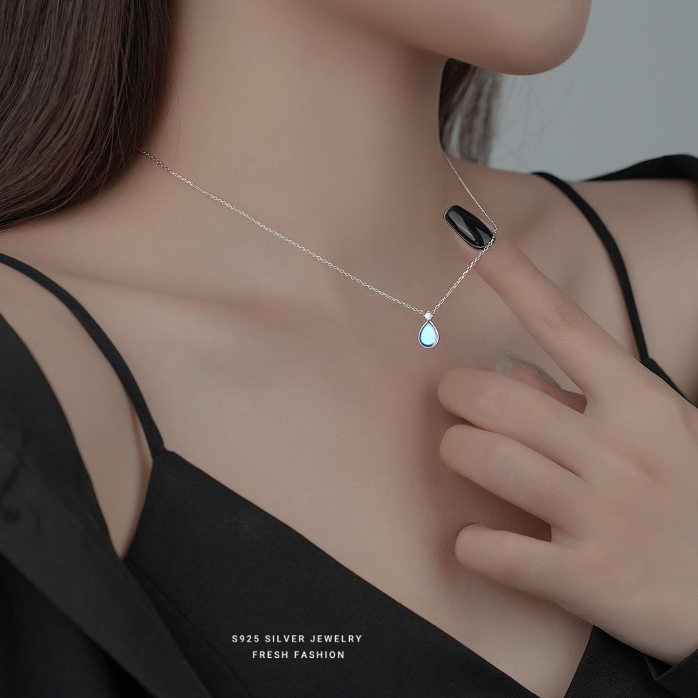 Temperament Mermaid Water Drop Special Interest Light Luxury Design Necklaces