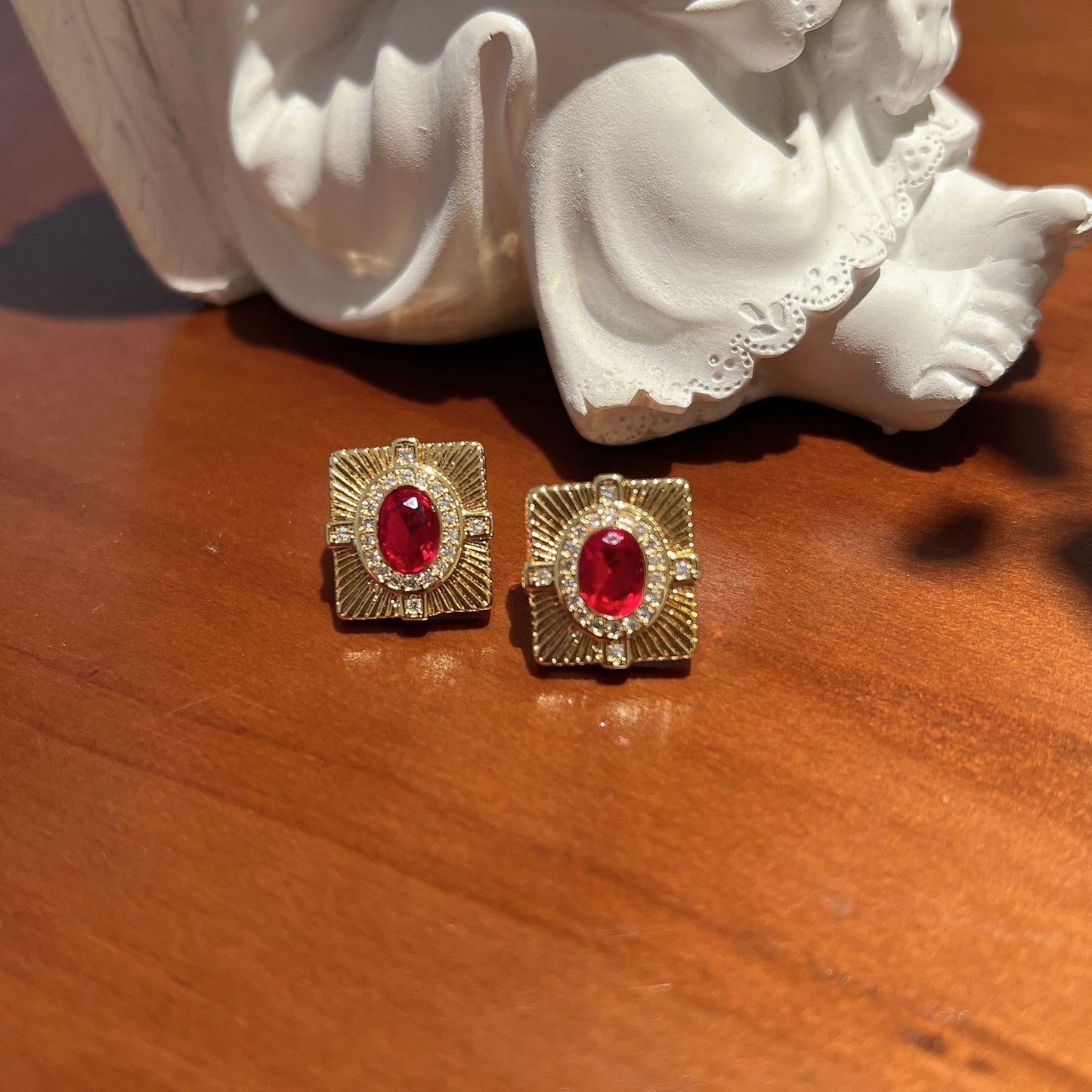 French Entry Lux Elegant Retro Geometric Micro Female Earrings