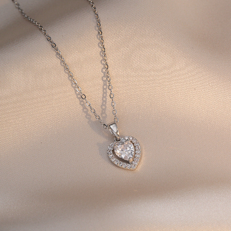 Colliers d'intérêt spécial en zircon avec cœur d'amour doux