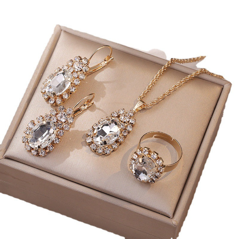 Women's Pendant High-grade Suit Hemp Flowers Chain Necklaces