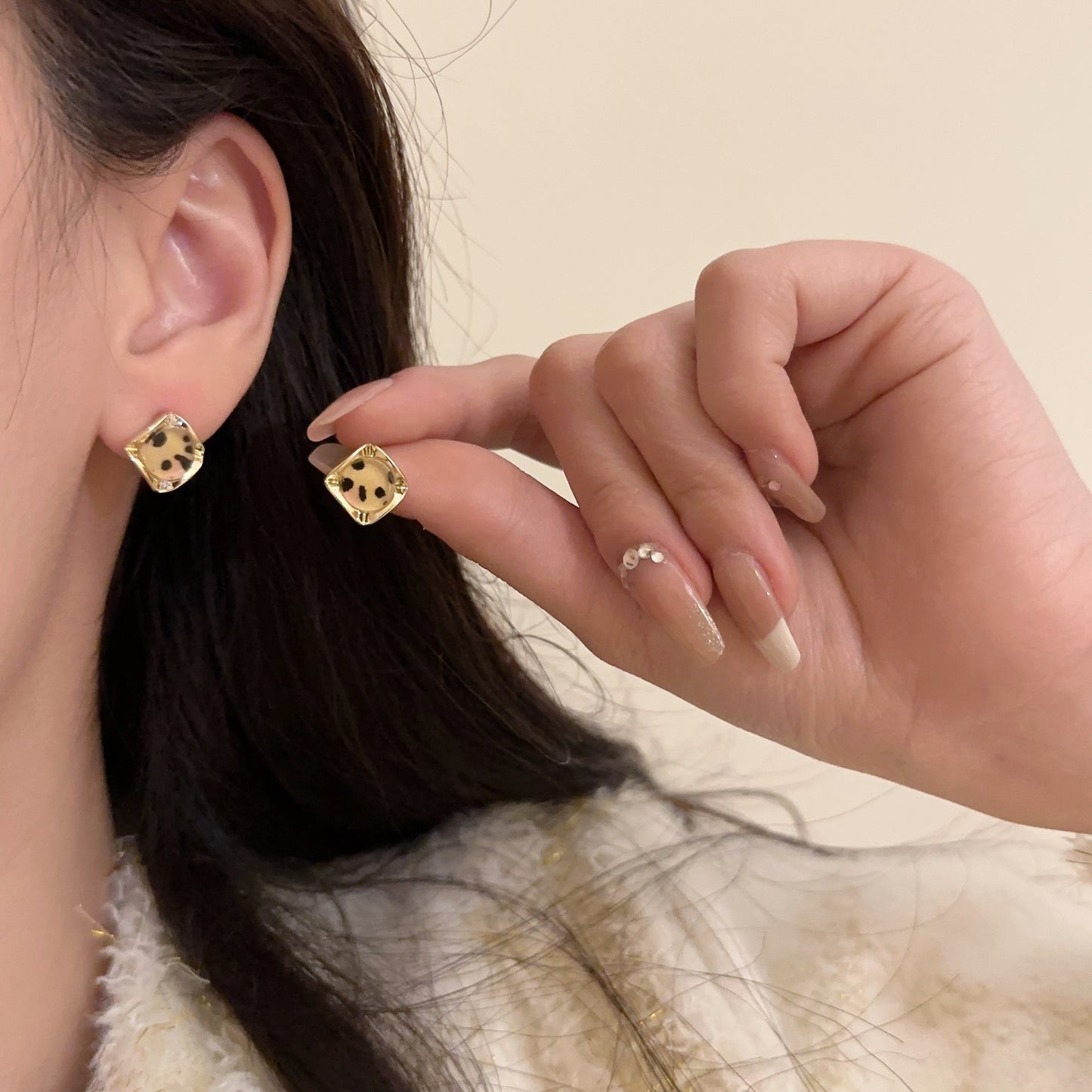 Niche Square Leopard Print Petite Female Fashion Earrings