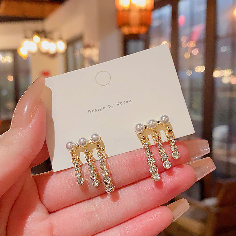 Women's Needle Pearl Tassel Rhinestone Design Advanced Earrings