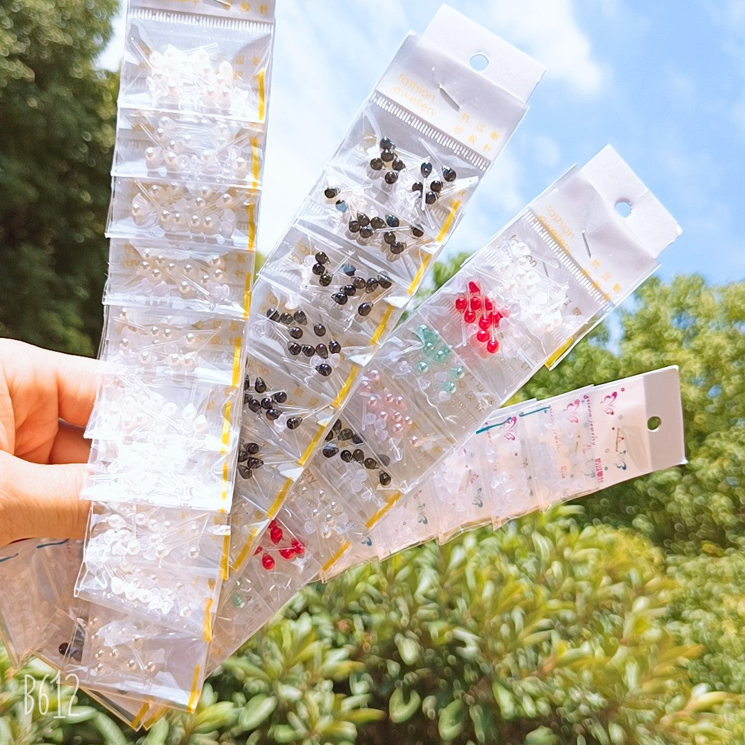 Ohrstecker aus Acryl mit Streichkopf-Ohrstecker