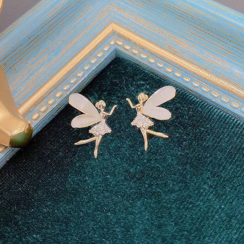 Cute Elf Fresh And Fashion Design Earrings