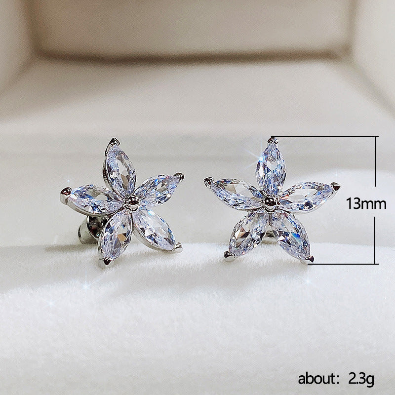Women's Shi Korean Style Colorful Star Ear Sweet Earrings