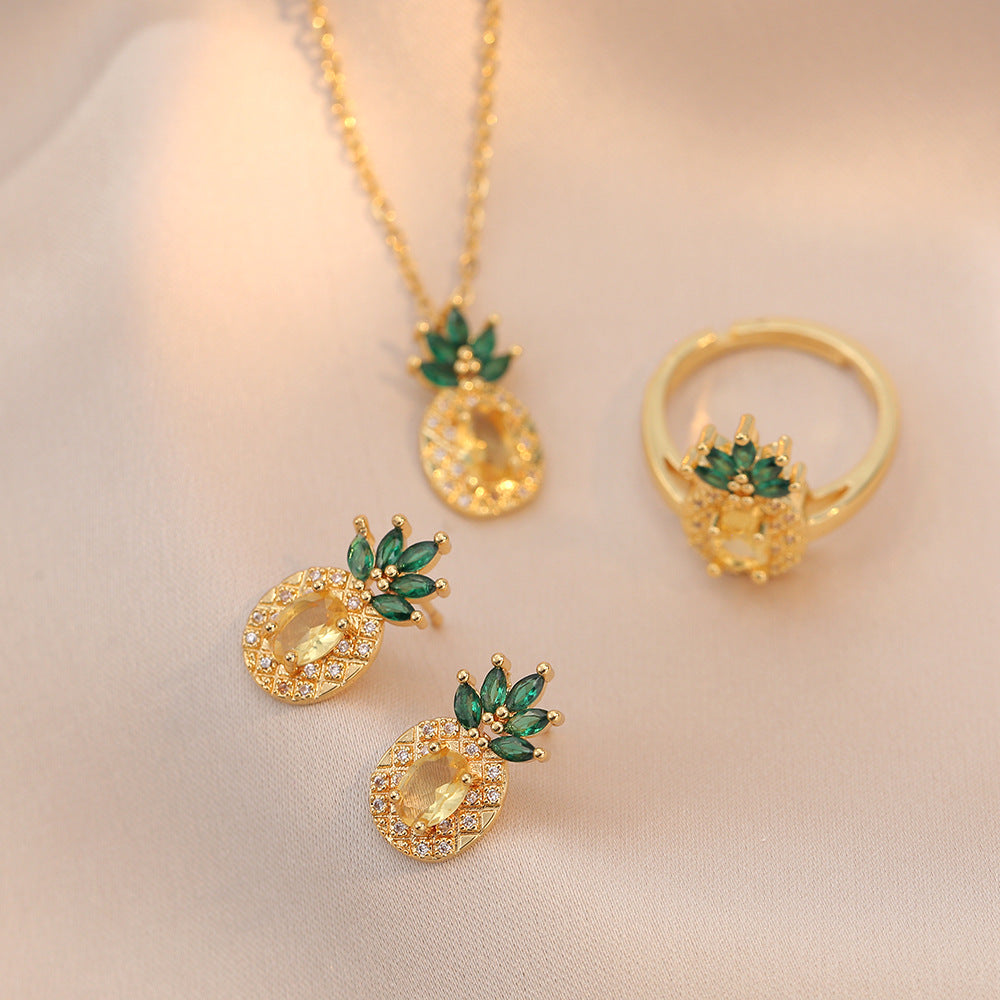 Stone Yellow Diamond Pineapple Creative Fruit Necklaces