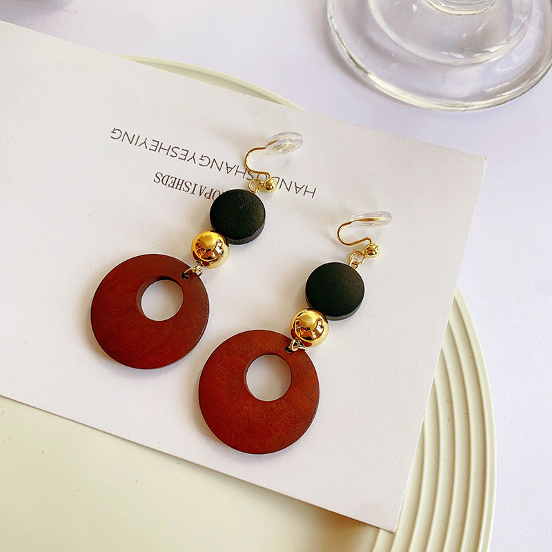 Unique Design Sense High-grade Light Luxury Minority Wood Long Earrings