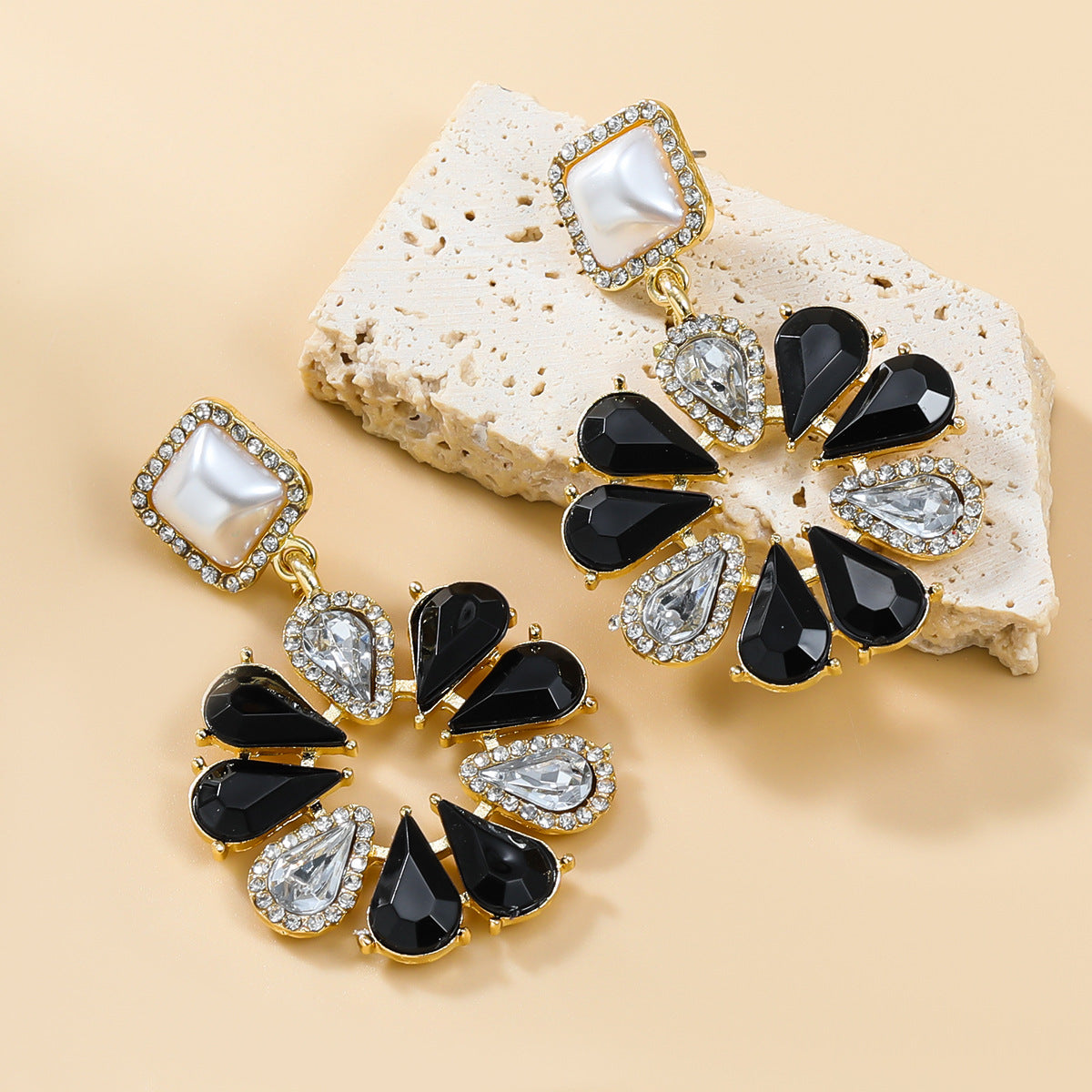 Women's Stylish Colored Diamond Round Alloy Full Earrings