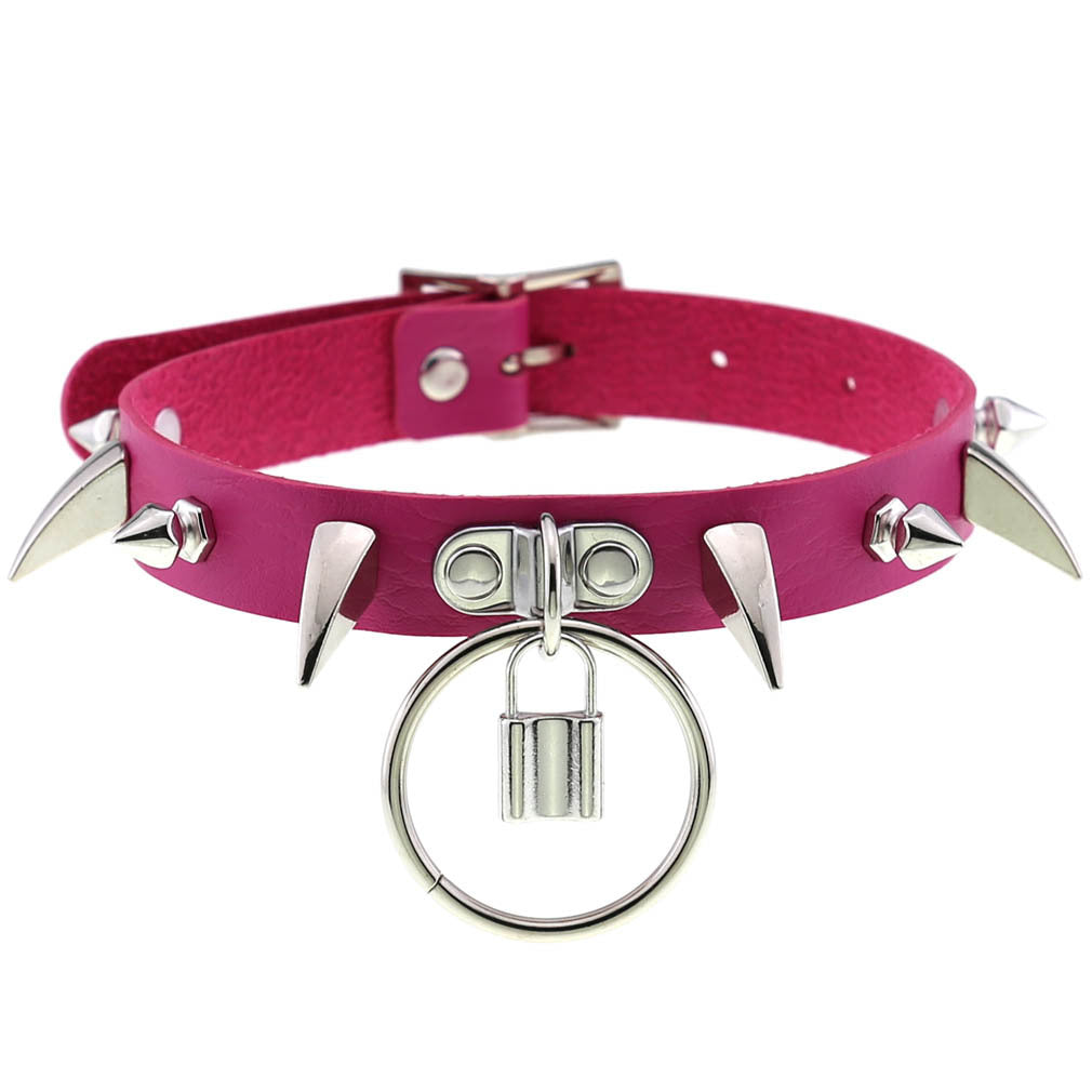 Collier à rivets en corne de cuir, colliers suspendus de personnalité