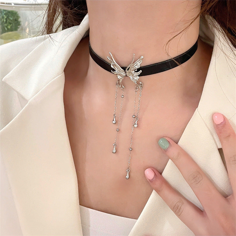 Schmetterlings-Quasten-Halsketten mit weiblichem Halsband-Design