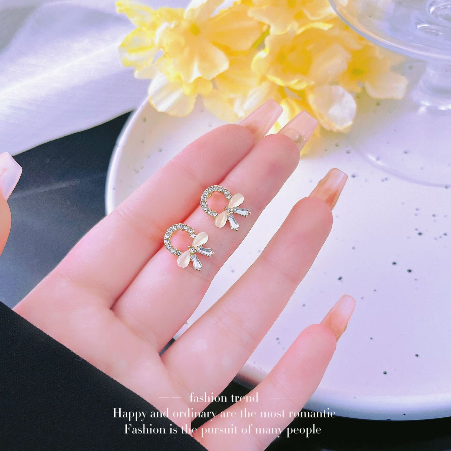 Women's Sweet Super Fairy Petite Imitation Opal Earrings